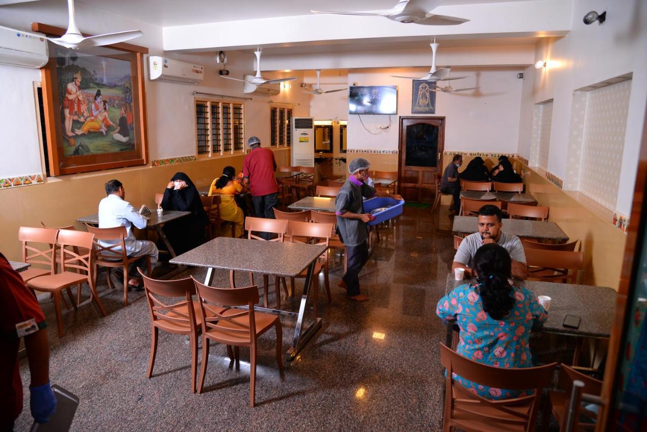 Parijatha Lodge Kundapur Ngoại thất bức ảnh